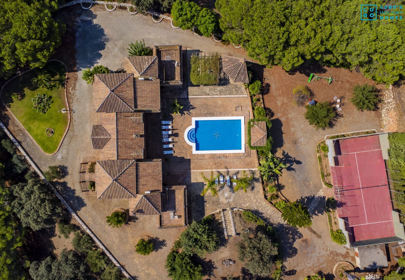 Villa en Alhaurín el Grande - Cubo's Villa Bresell Privacy Pool & Family Fun