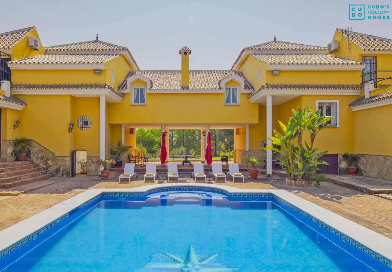 Villa en Alhaurín el Grande - Cubo's Villa Bresell Privacy Pool & Family Fun