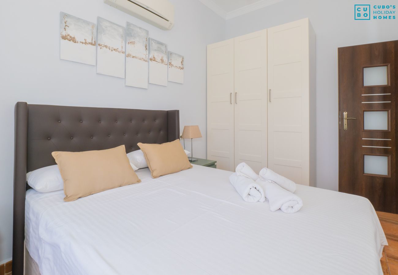 Villa en Alhaurín el Grande - Cubo's Villa Las Palmeras Altas 14PAX