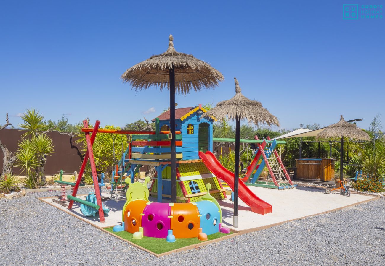 Villa en Alhaurín el Grande - Cubo's Villa Las Palmeras Altas 14PAX