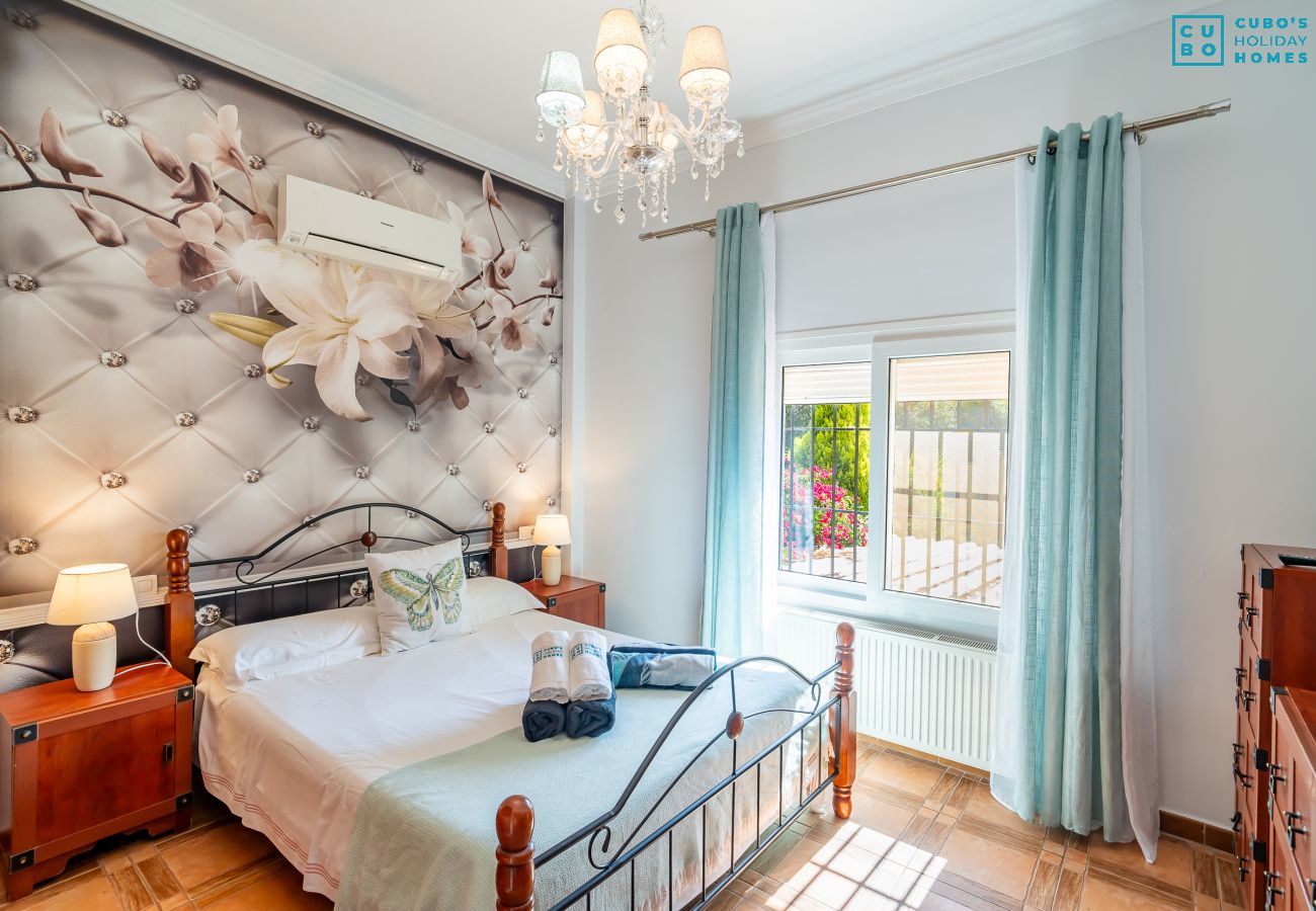 Villa en Alhaurín el Grande - Cubo's Villa Las Palmeras Altas 14PAX