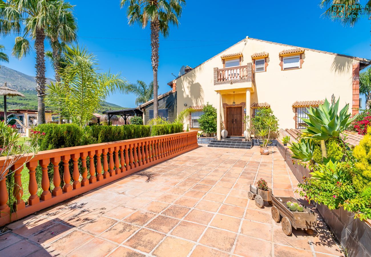 Villa en Alhaurín el Grande - Cubo's Villa Las Palmeras Altas 14PAX