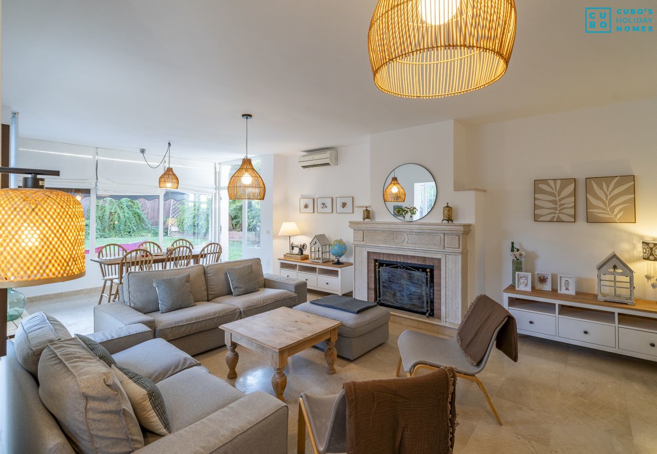 Casa en Coín - Cubo's La Casita House Guadalhorce Views