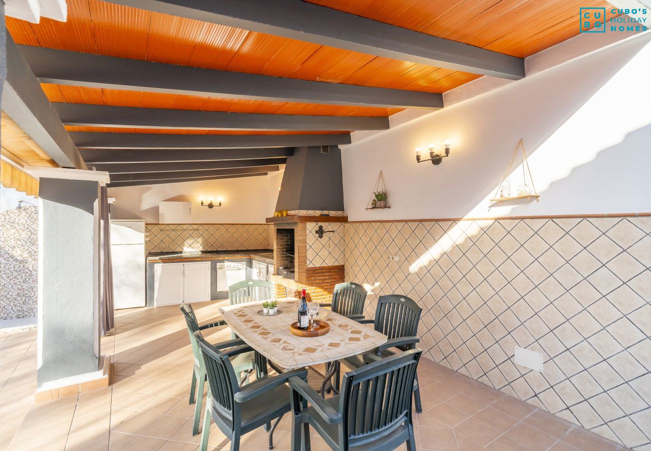 Casa adosada en Coín - Cubo's Casa El Rodeo & Private Pool