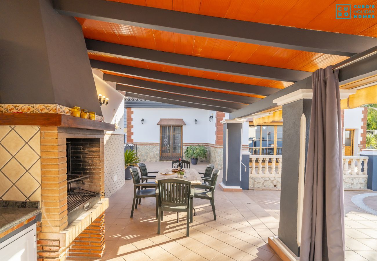 Casa adosada en Coín - Cubo's Casa El Rodeo & Private Pool