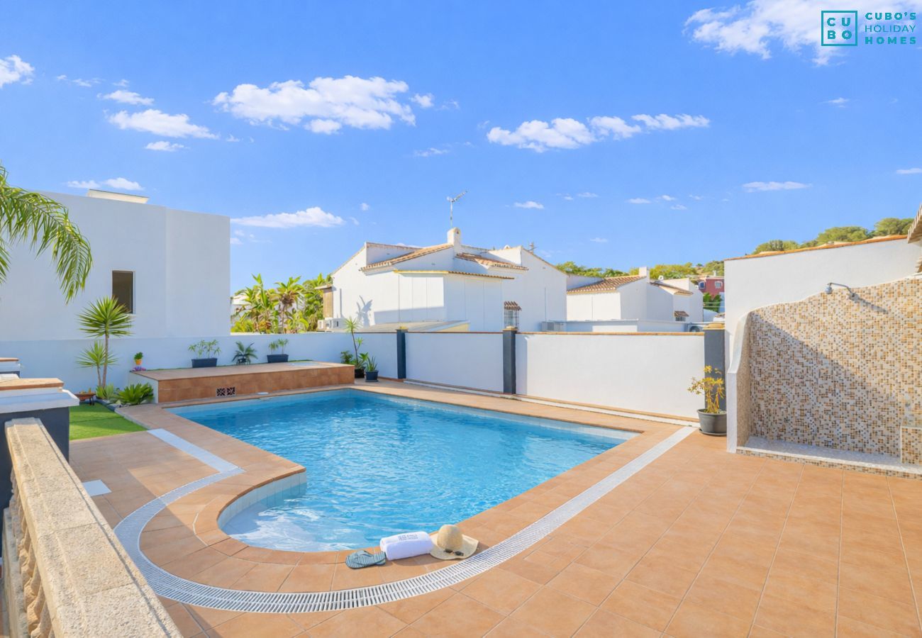 Casa adosada en Coín - Cubo's Casa El Rodeo & Private Pool