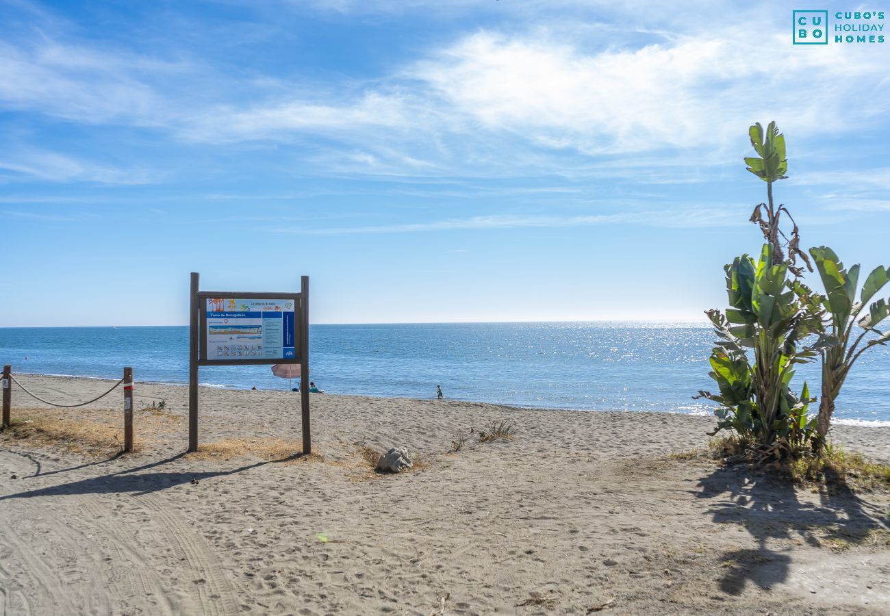 Apartamento en Rincón de la Victoria - Cubo's First Line Beach Las Gaviotas Apartment
