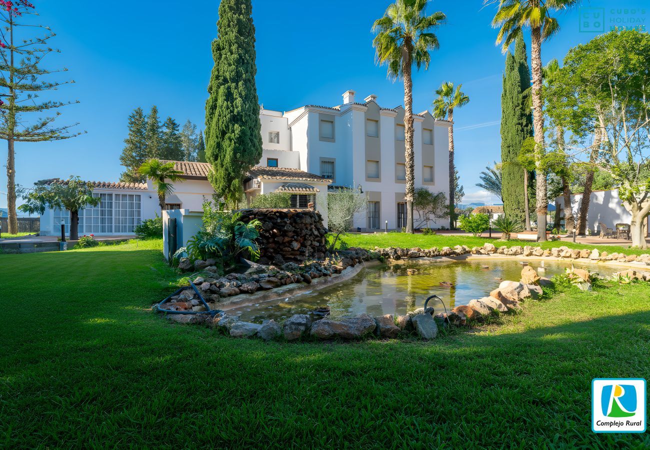 Alquiler por habitaciones en Alhaurín el Grande - Cubo's NAZ Country Stay | Dbl Bath Compact Kit B&B