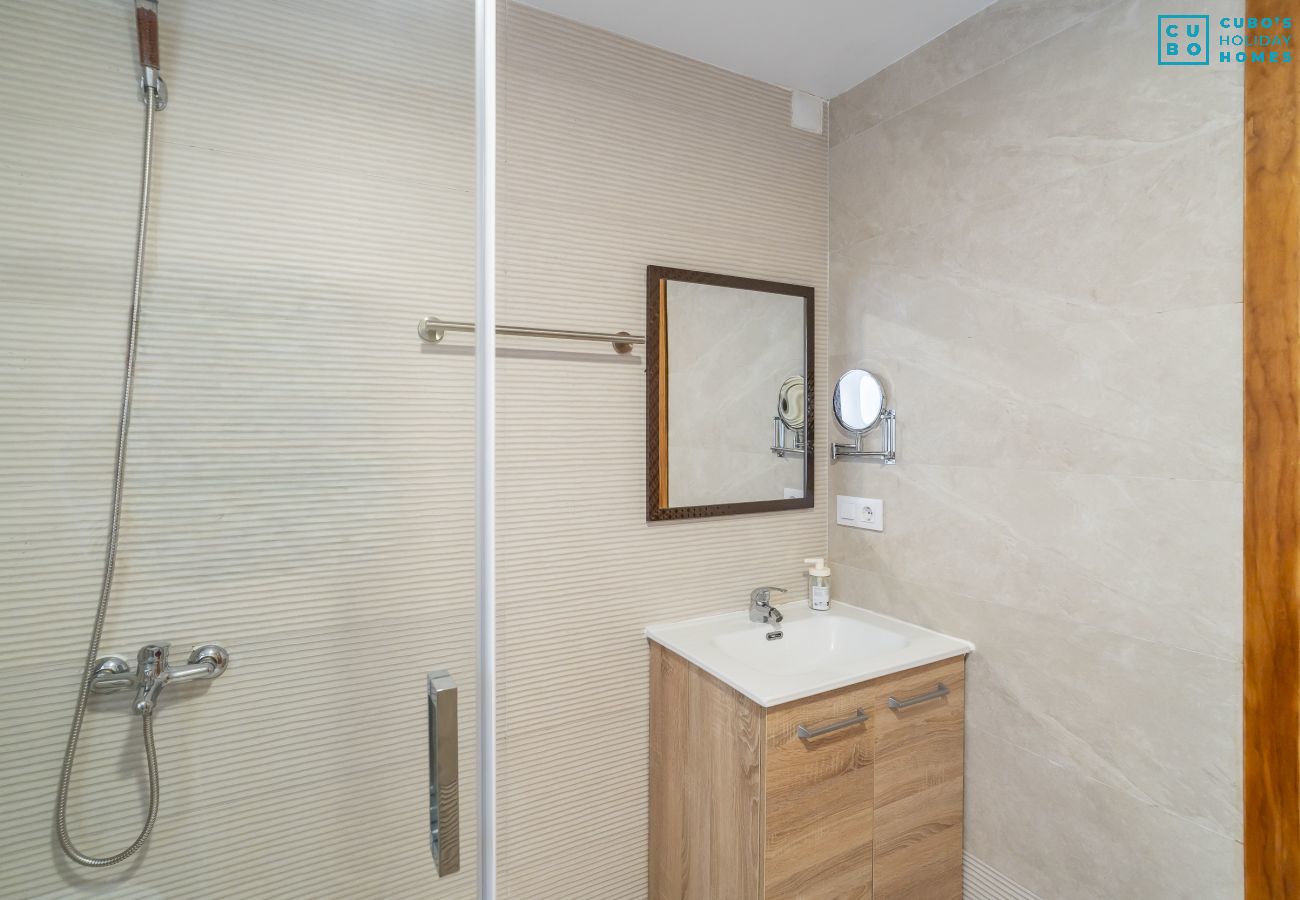 Casa rural en Alhaurín el Grande - Cubo's NAZ Country Stay | Family Fun B&B