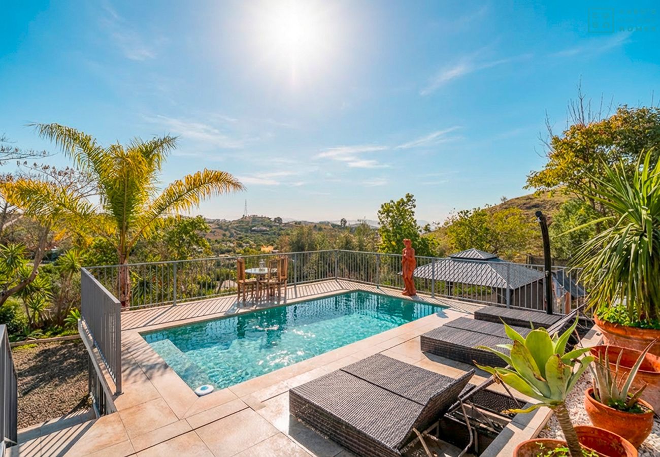 Casa rural en Coín - Cubo's Violeta Rural House