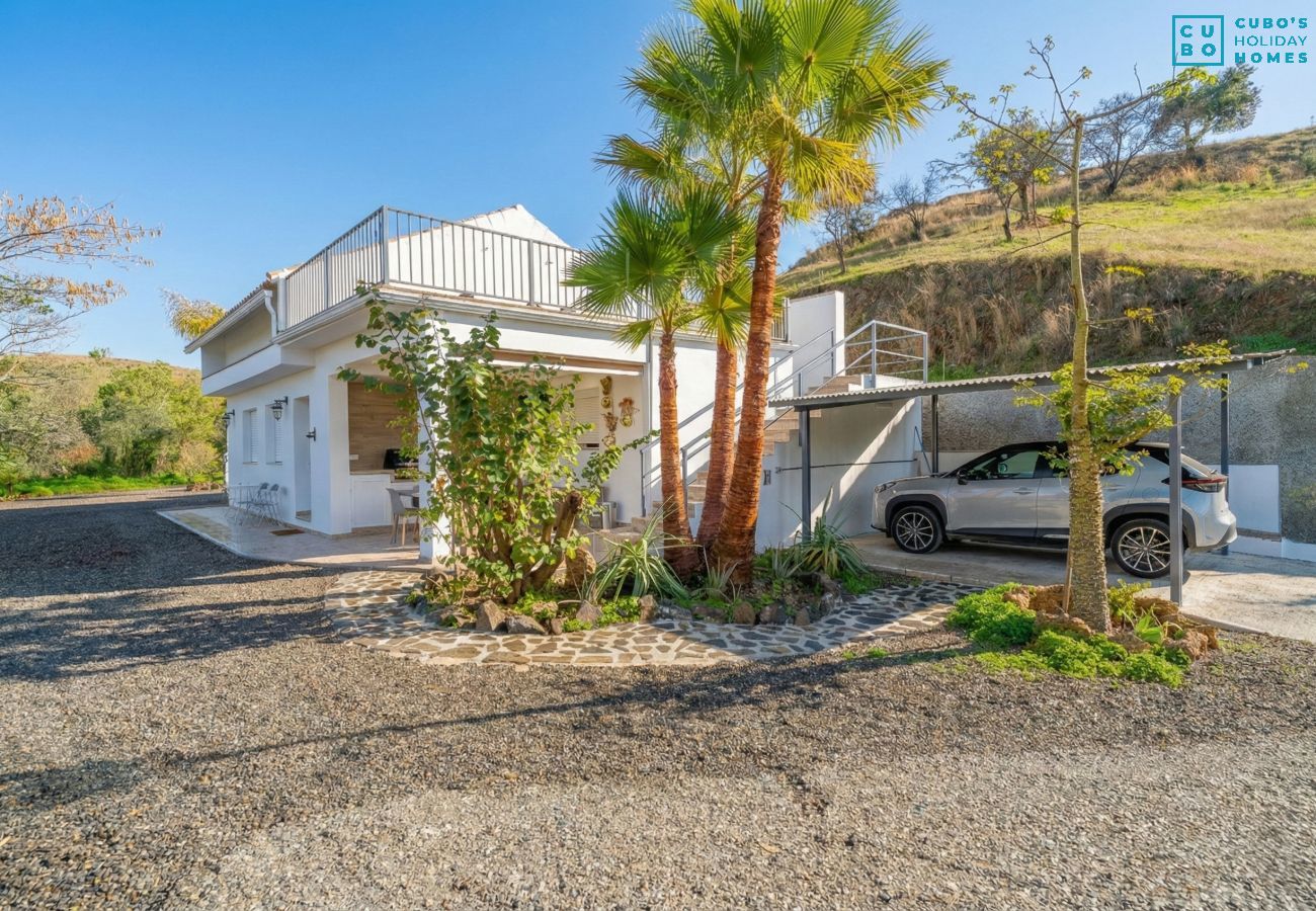 Casa rural en Coín - Cubo's Violeta Rural House