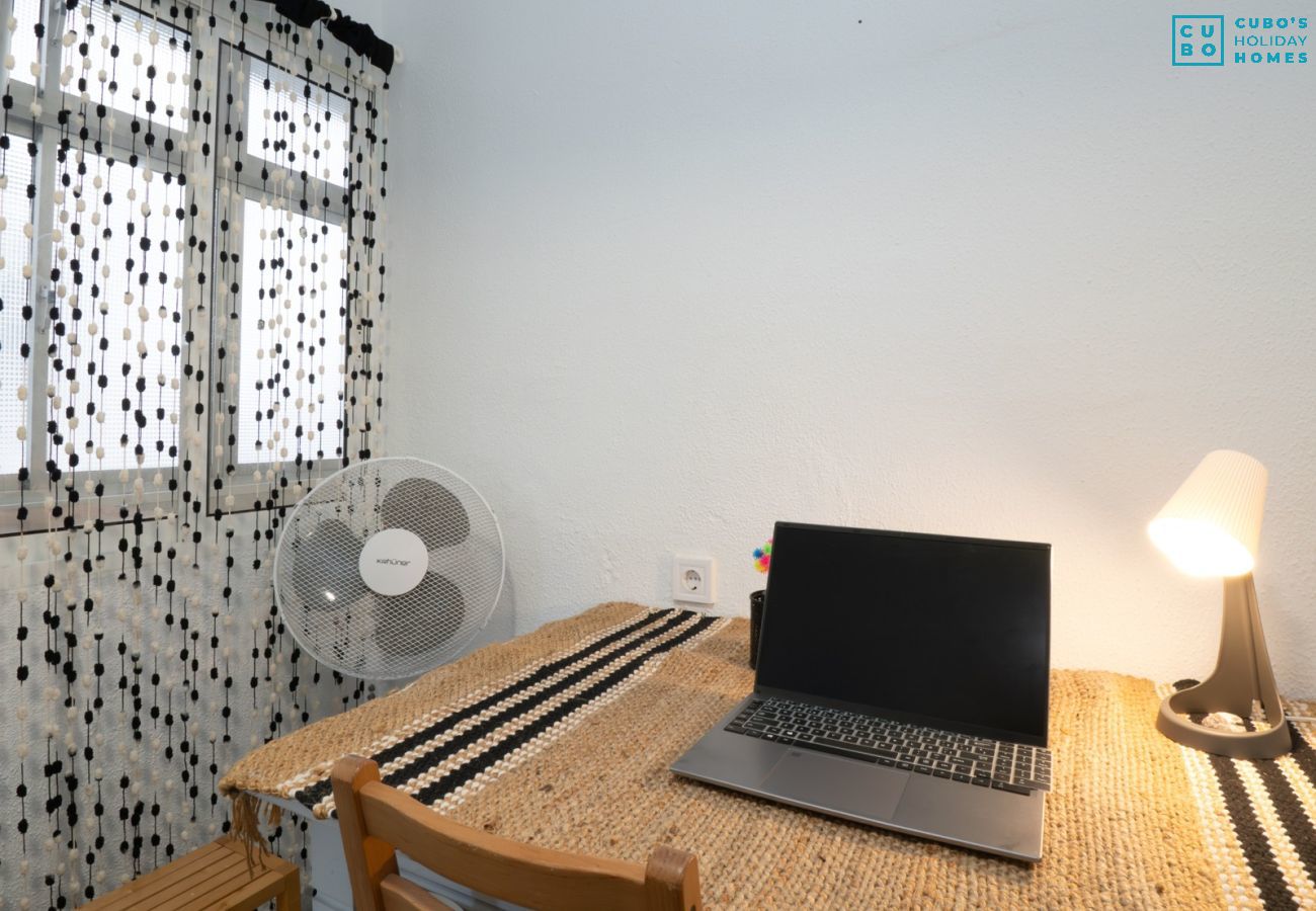 Apartamento en Málaga - Cubo's Mendoza Seaview Malaga Apartment