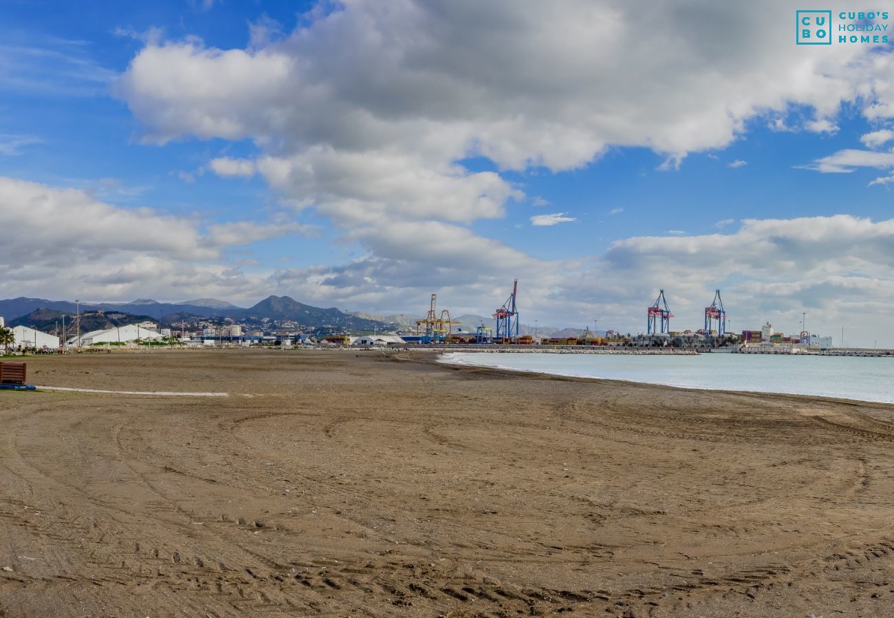 Apartamento en Málaga - Cubo's Mendoza Seaview Malaga Apartment