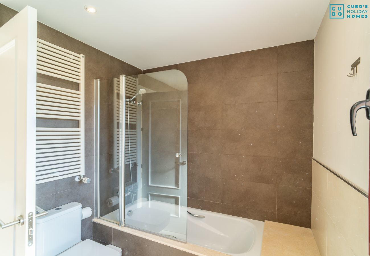 Casa en Coín - Cubo's Casa Los Nebrales & Private Pool