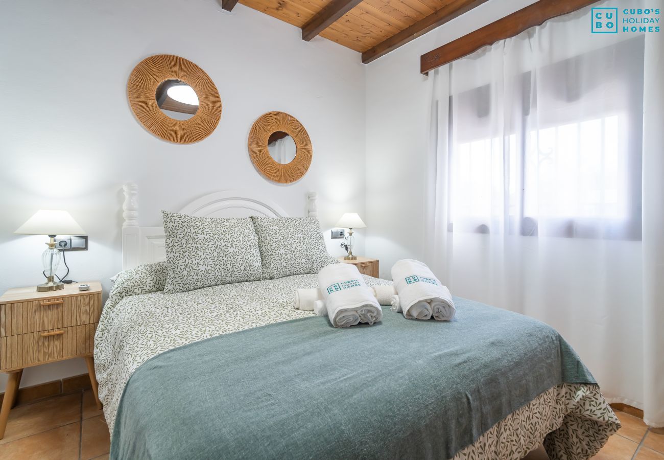 Casa rural en Coín - Cubo's La Carreta Rural House