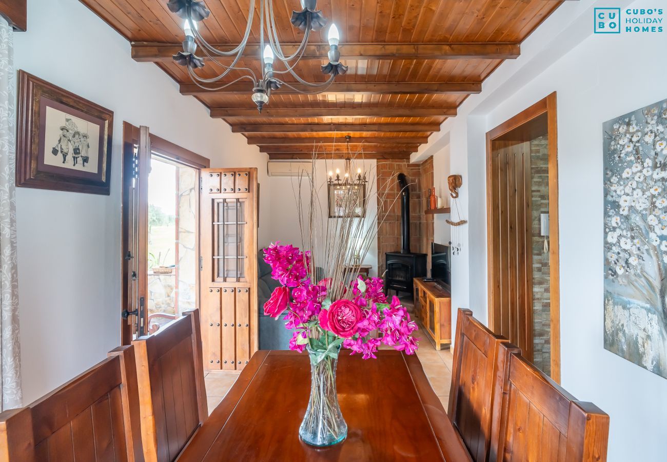 Casa rural en Coín - Cubo's La Carreta Rural House