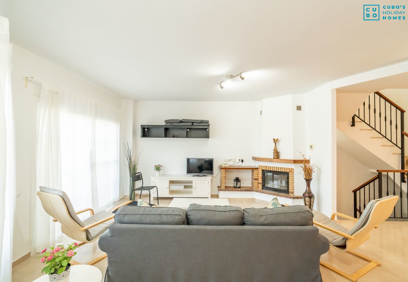 Casa adosada en Alhaurin de la Torre - Cubo's House Lauro Golf & Sunset