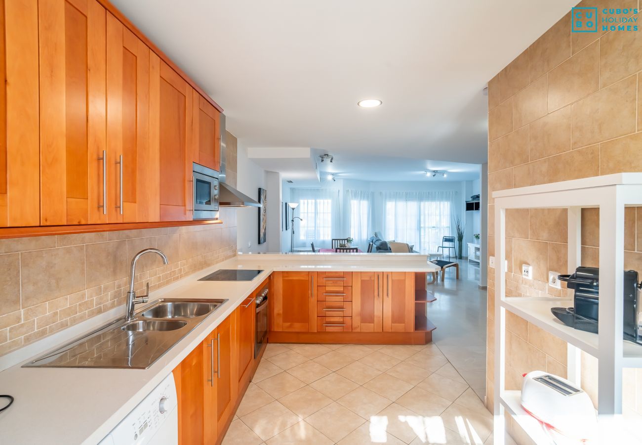 Casa adosada en Alhaurin de la Torre - Cubo's House Lauro Golf & Sunset