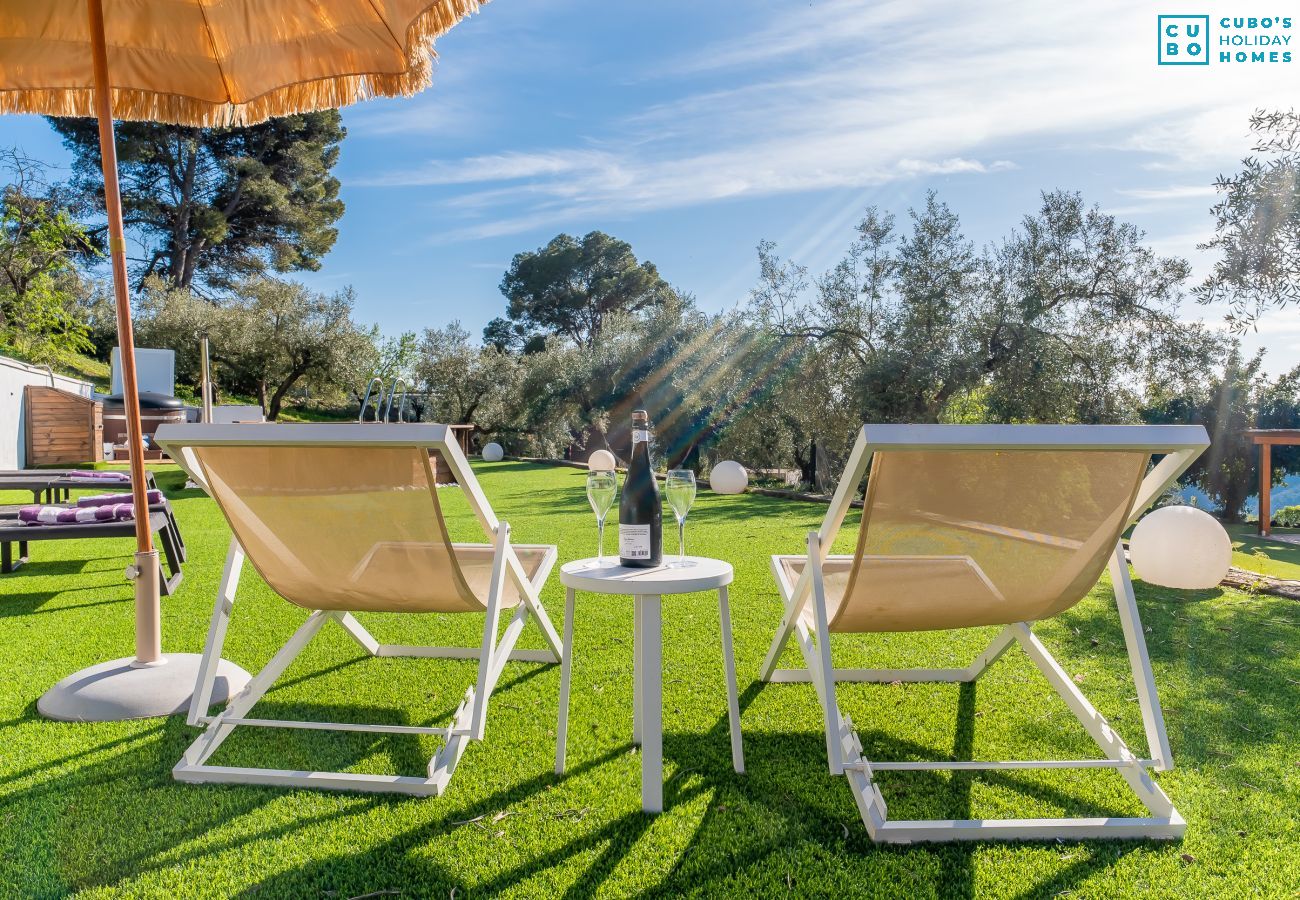 Casa rural en Málaga - Cubo's Casa Los Pinos High Privacy Pool