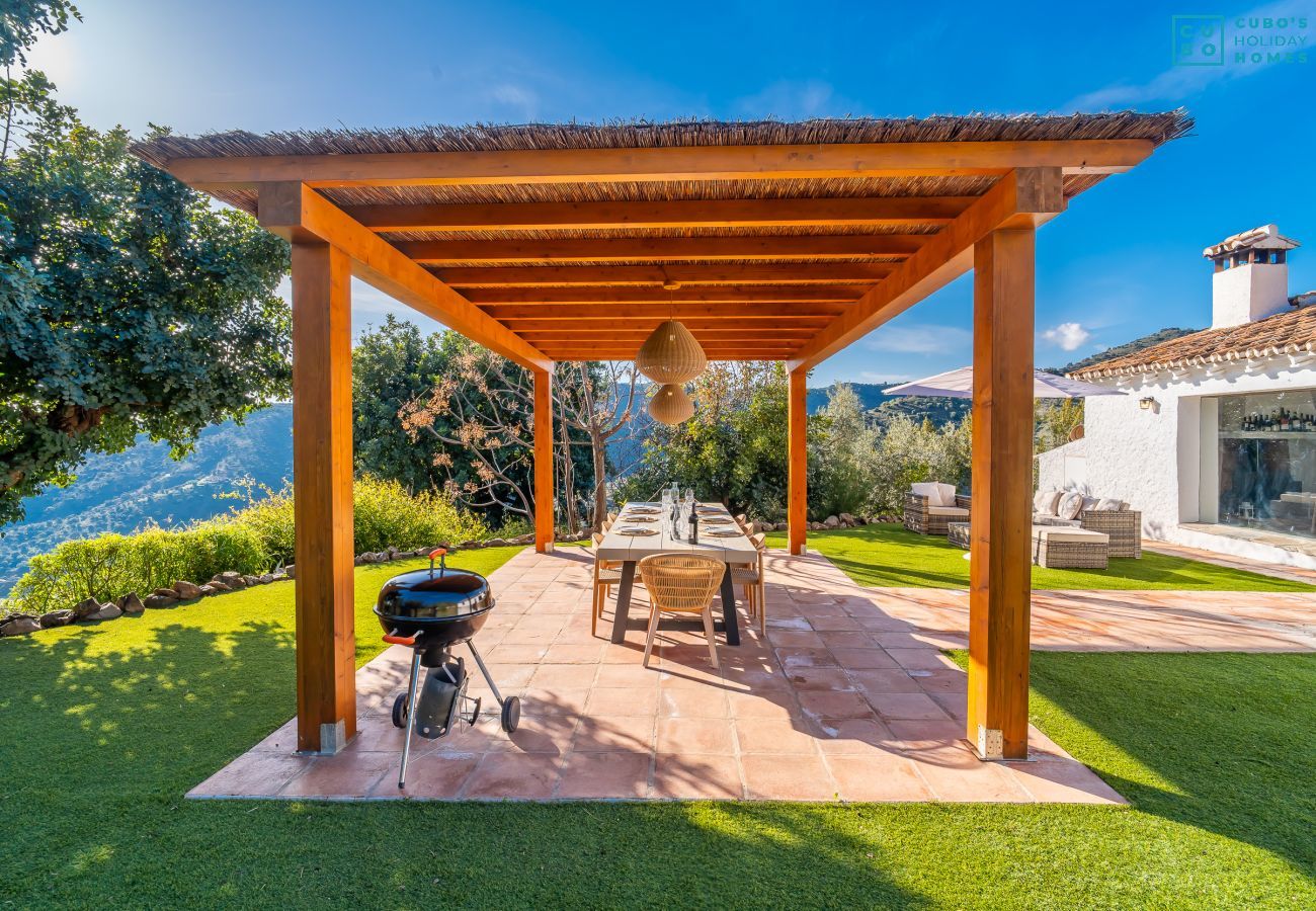 Casa rural en Málaga - Cubo's Casa Los Pinos High Privacy Pool