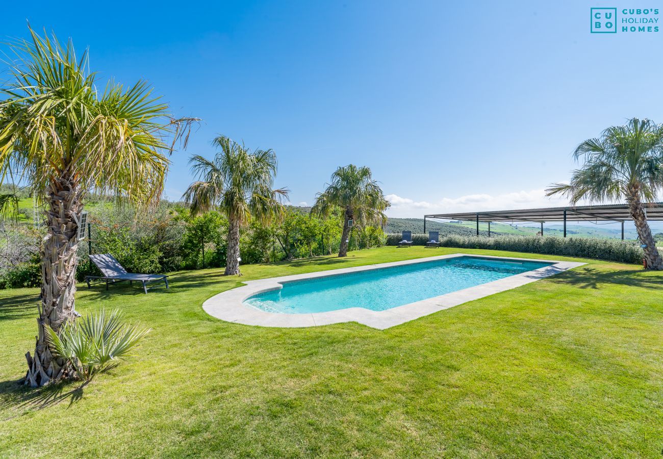 Casa rural en Alozaina - Cubo's El Valentin Rural House & Saltwater Pool