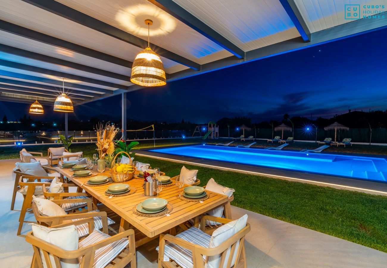 Villa en Alhaurín el Grande - Cubo's Villa Horizonte & Heated Pool