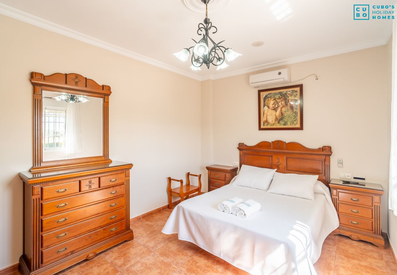 Casa rural en Antequera - Cubo's Casa La Peña