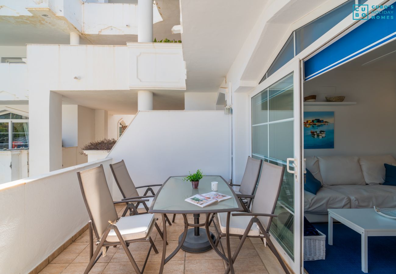 Apartamento en Mijas Costa - Cubo's Piramides Mijas Apartment & Parking