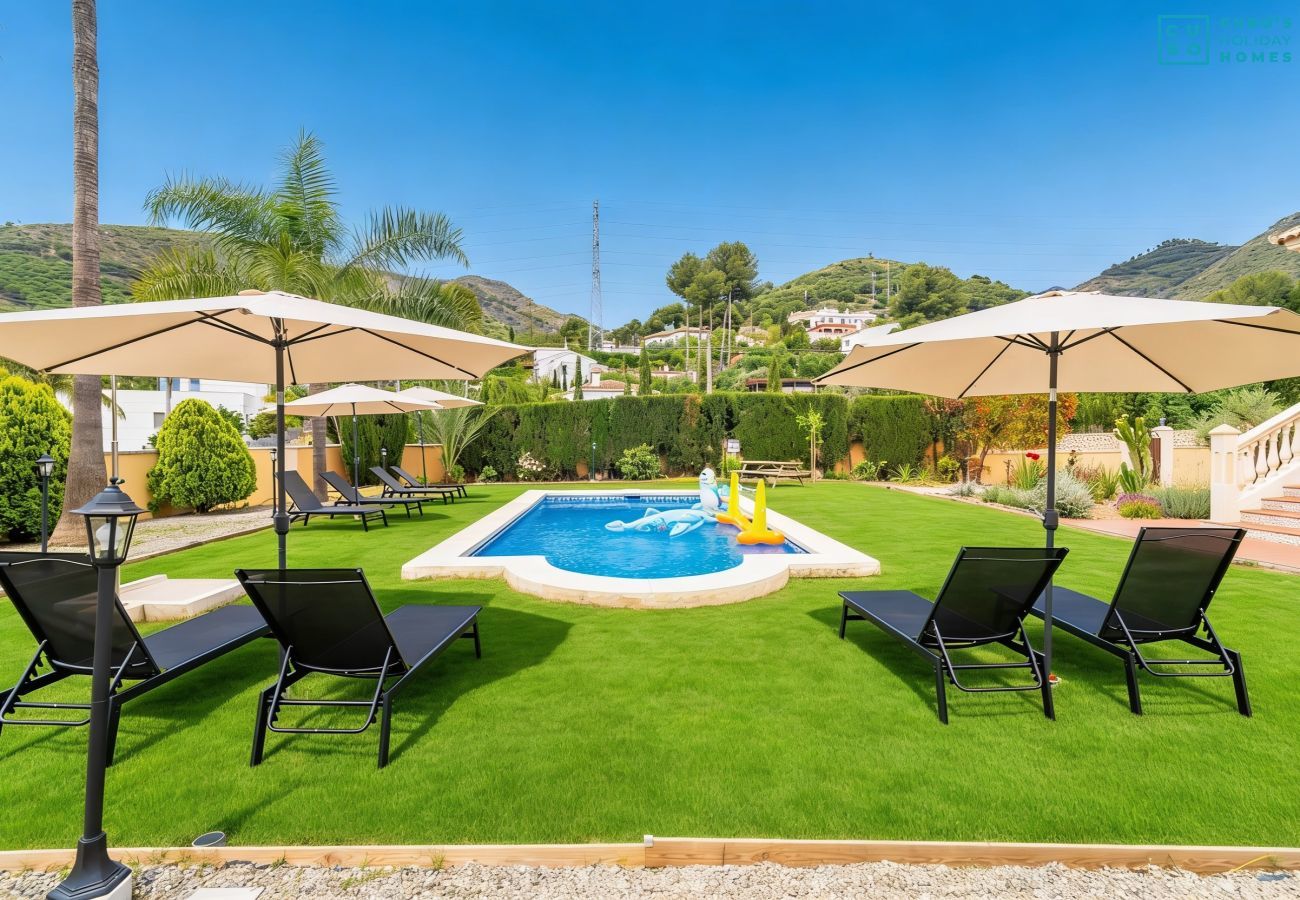 Casa en Alhaurin de la Torre - Cubo's Sun Bliss House & Pool