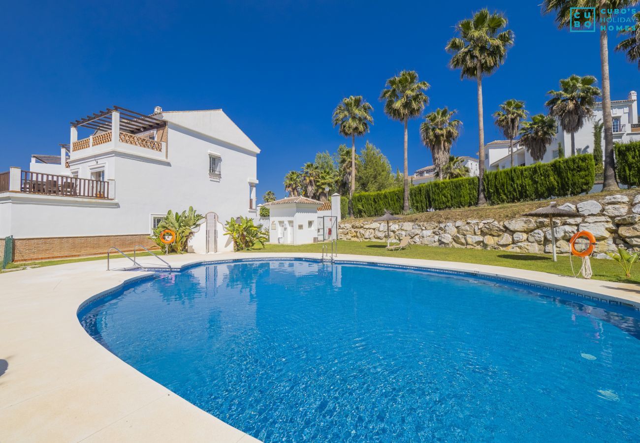 Apartamento con piscina y golf en Alhaurín de la Torre