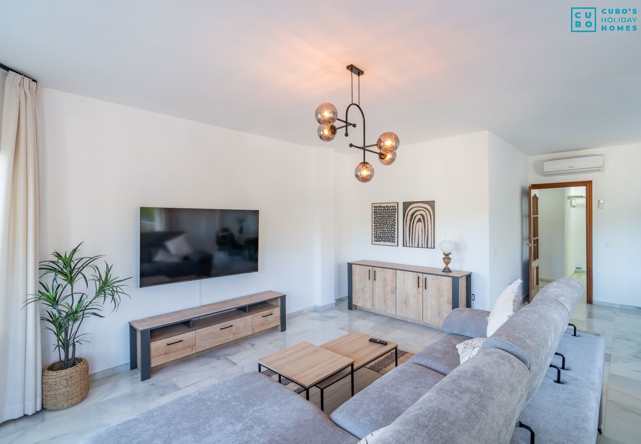 Apartamento en Alhaurin de la Torre - Cubo's Lauro Golf Apartment Pool & Terrace