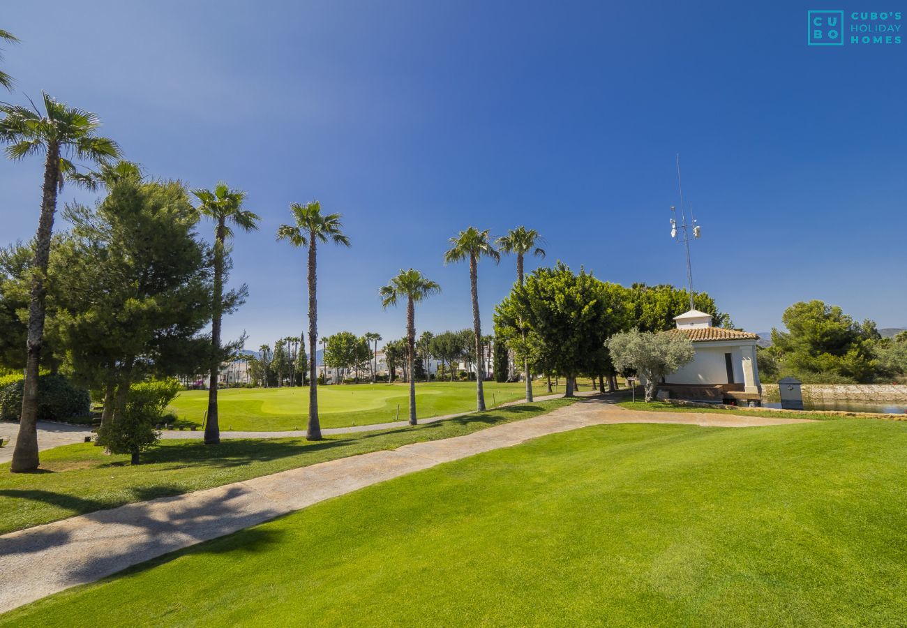 Apartamento en Alhaurin de la Torre - Cubo's Lauro Golf Apartment Pool & Terrace