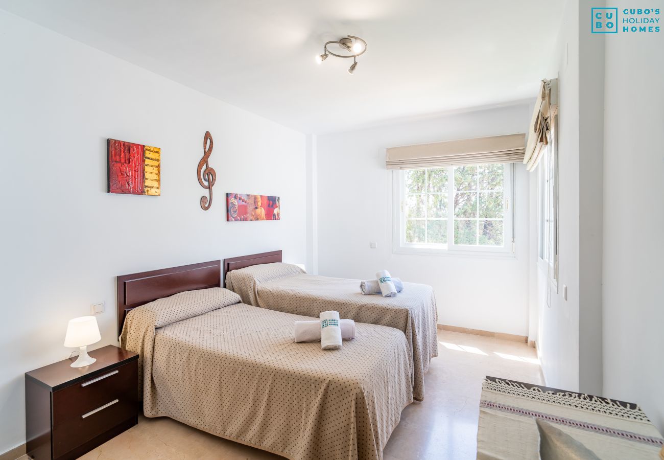 Casa adosada en Alhaurin de la Torre - Cubo's Lauro Golf 2 Bedroom Duplex