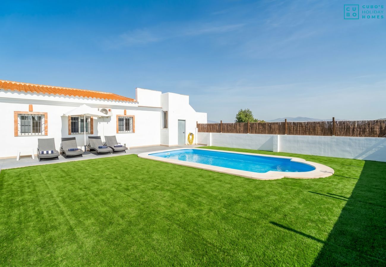 Casa rural con piscina en Alhaurín el Grande