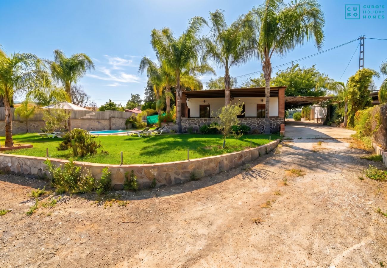 Casa rural en Alhaurín el Grande - Cubo's Finca La Sierra