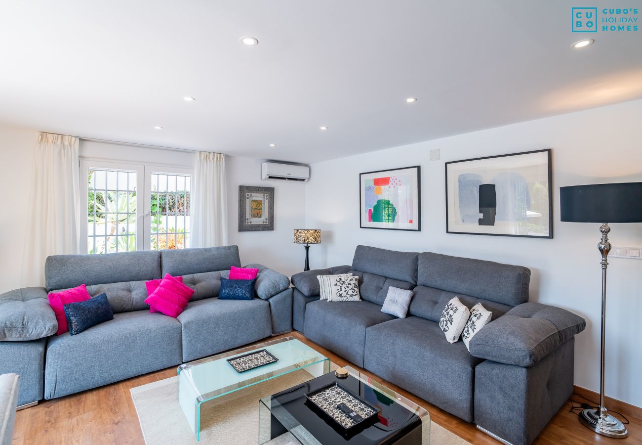Apartamento en Torremolinos - Cubo's Torremolinos La Paloma Apartment