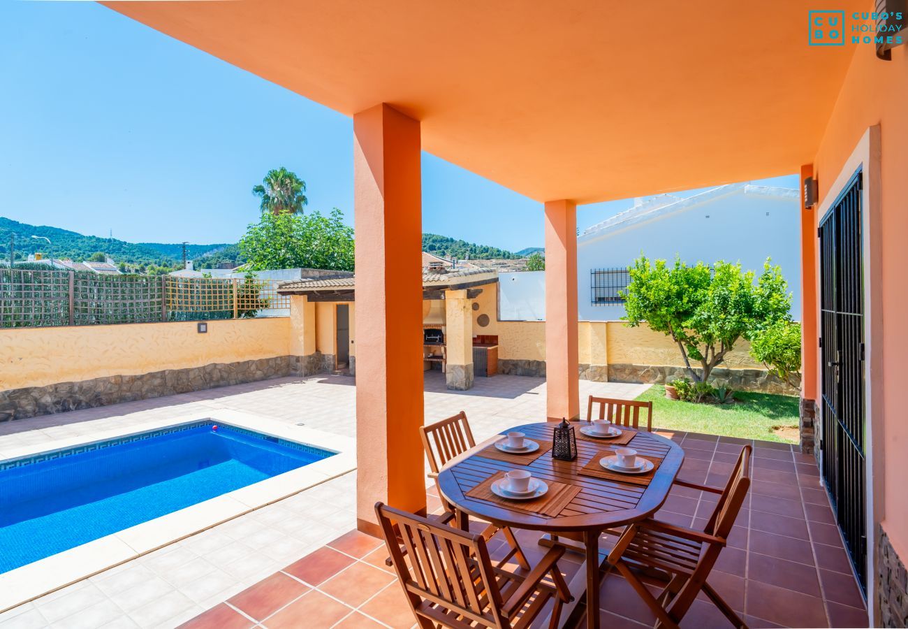Casa en Alhaurin de la Torre - Cubo's Amapola House