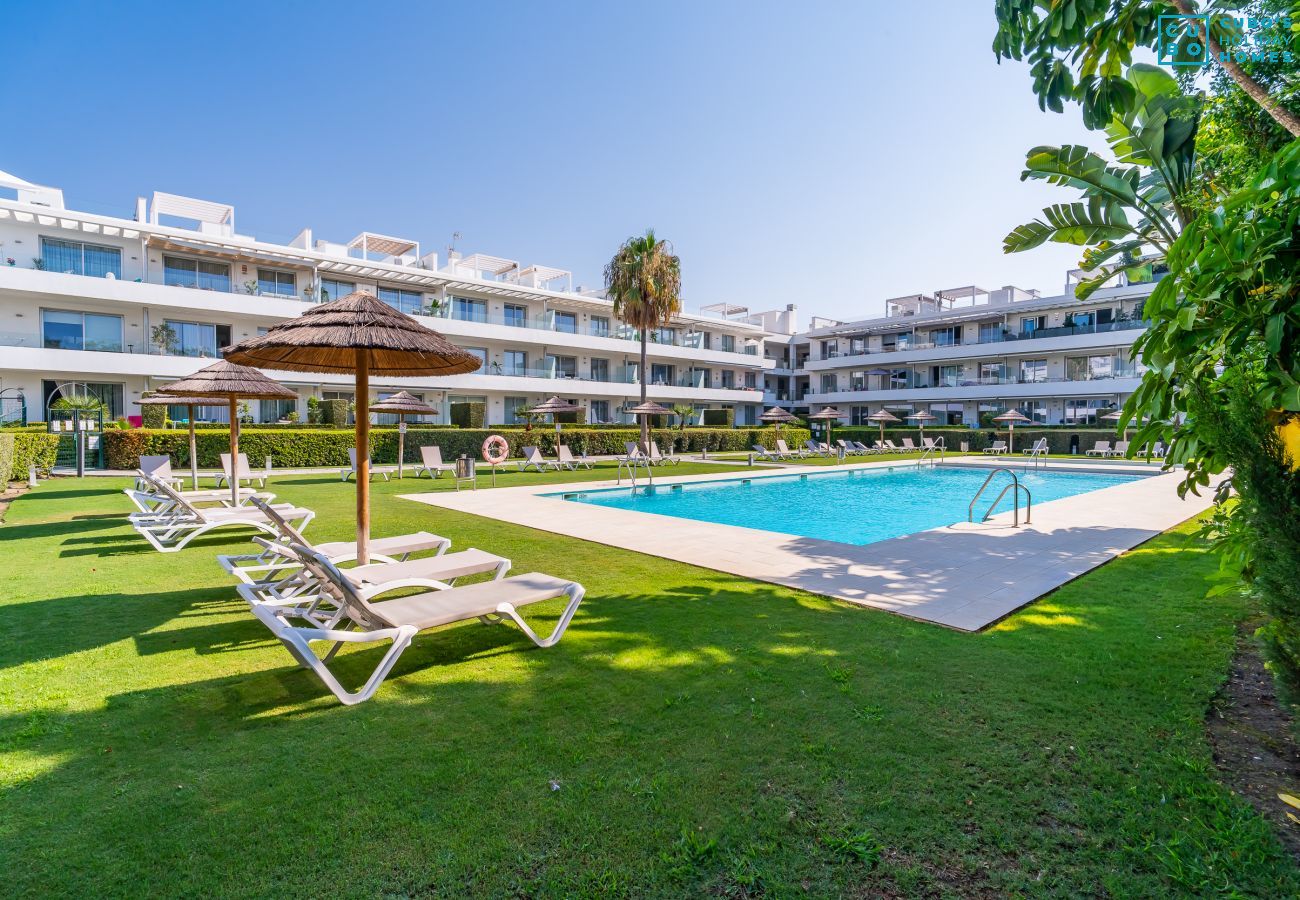 Apartamento en Estepona para 6 personas con piscina