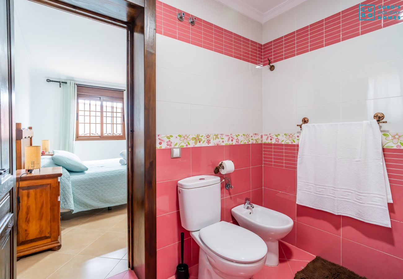 Casa en Málaga - Cubo's Casa San Francisco & Private Pool
