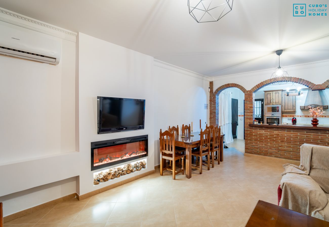 Casa en Málaga - Cubo's Casa San Francisco & Private Pool