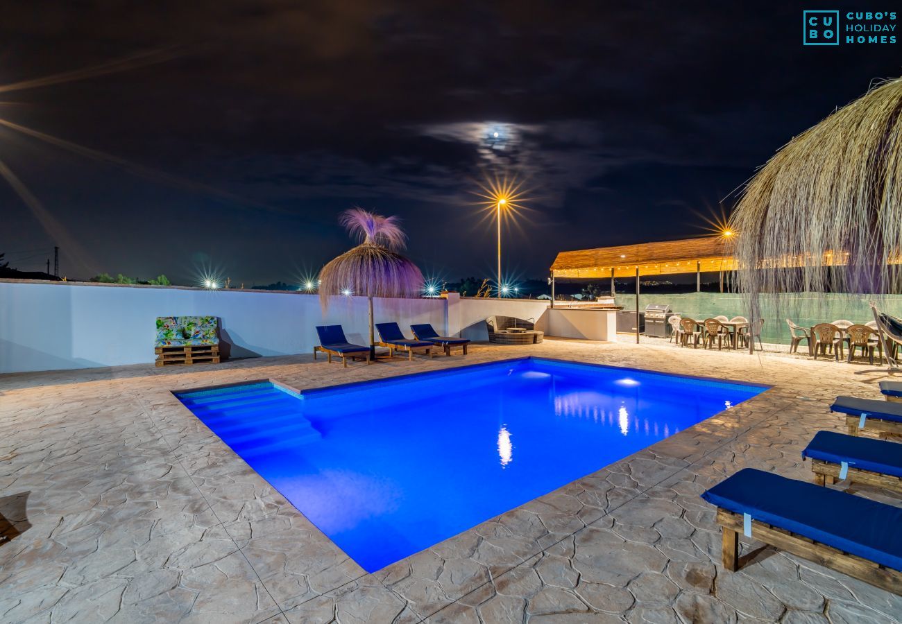 Casa en Málaga - Cubo's Casa San Francisco & Private Pool