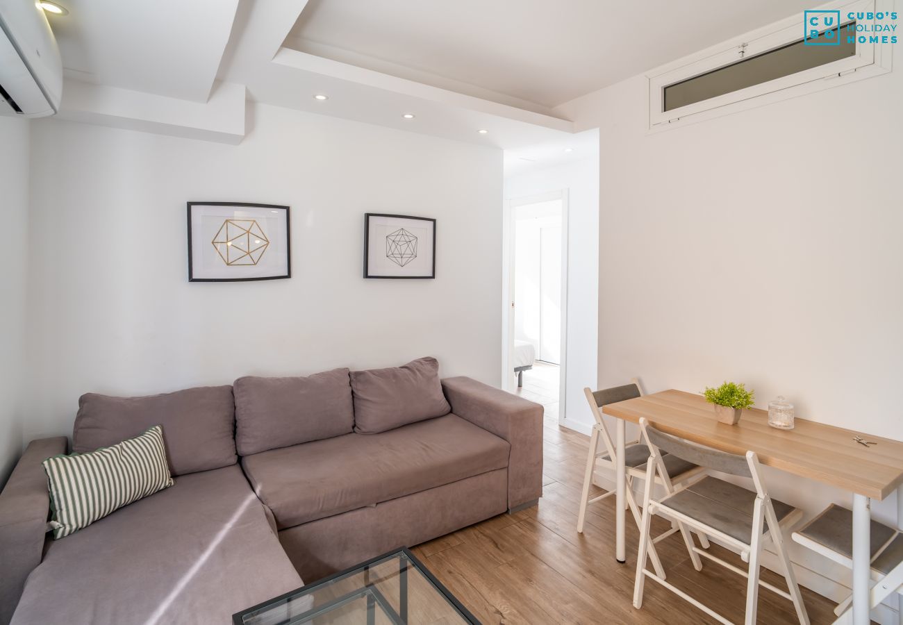 Apartamento en Málaga - Cubo's Espronceda Malaga Apartment
