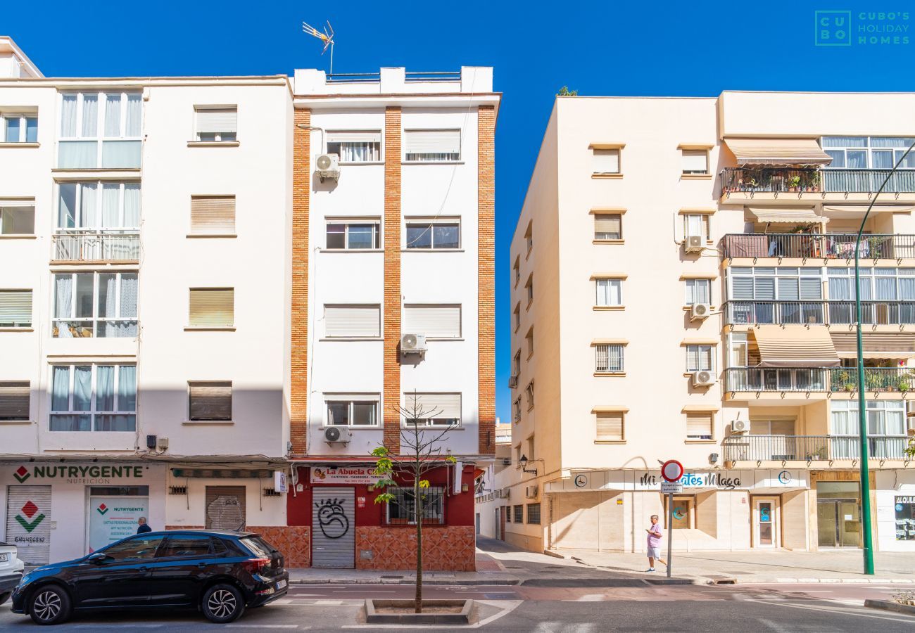 Apartamento en Málaga - Cubo's Espronceda Malaga Apartment