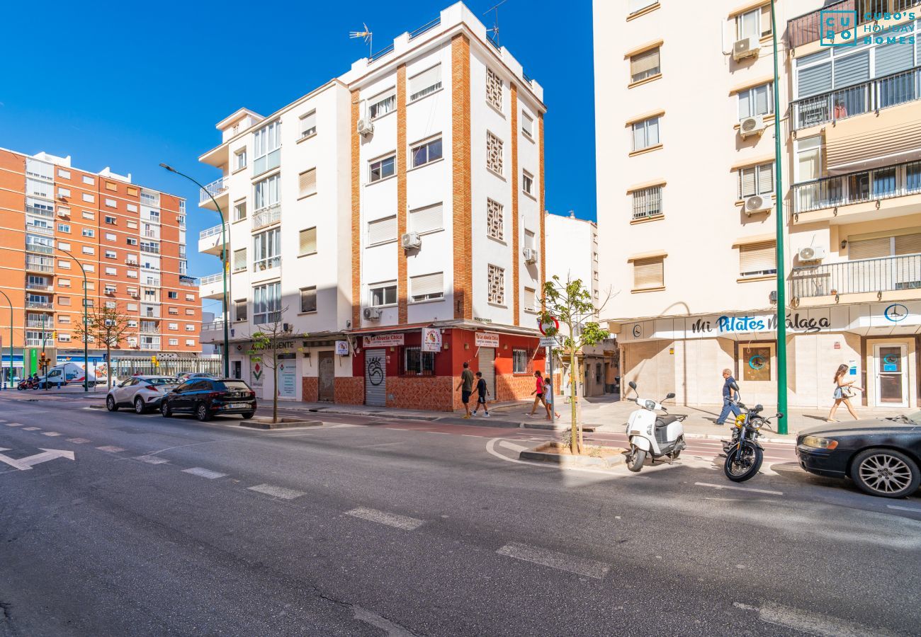 Apartamento en Málaga - Cubo's Espronceda Malaga Apartment