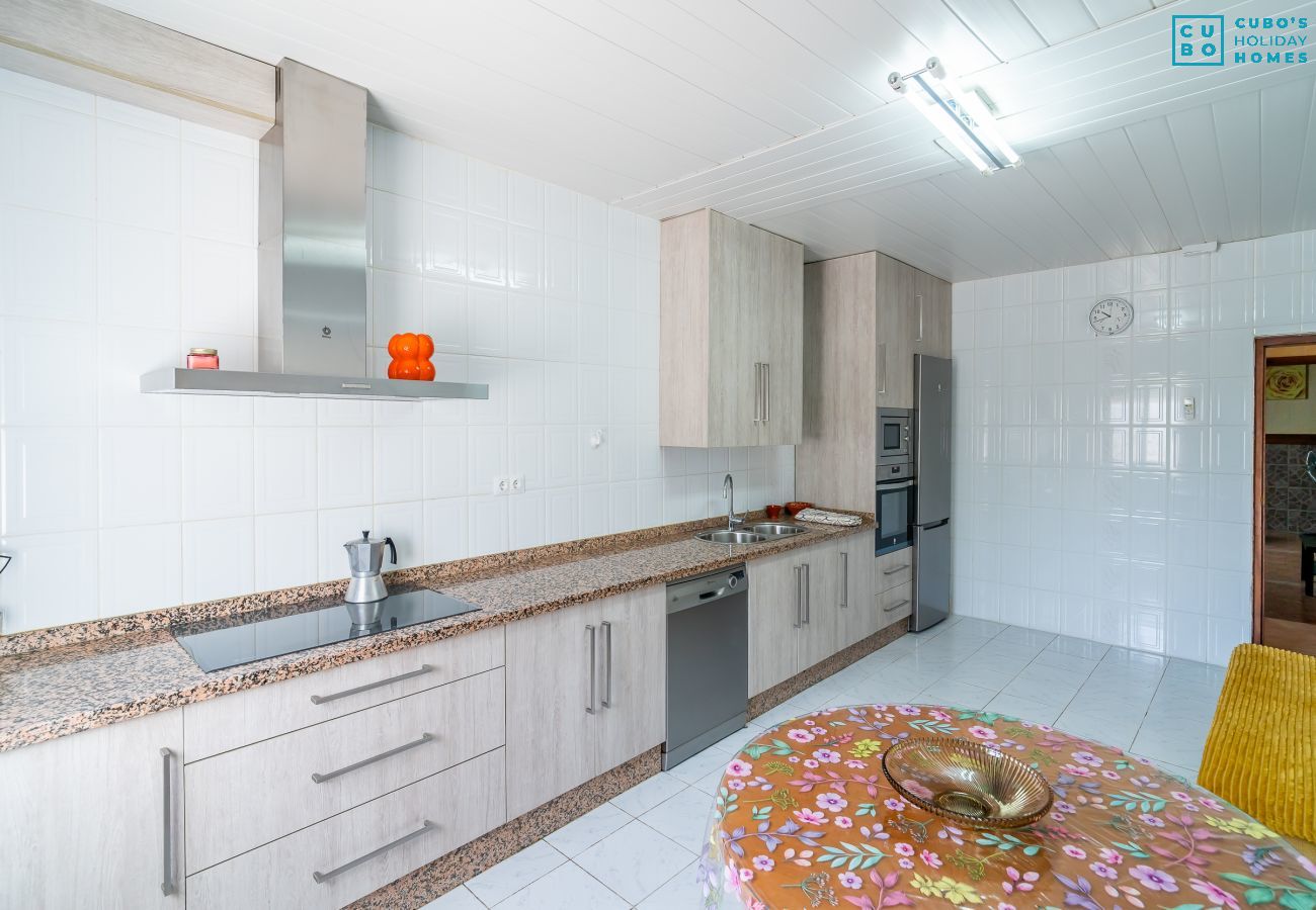 Casa en El Burgo - Cubo's El Postre House
