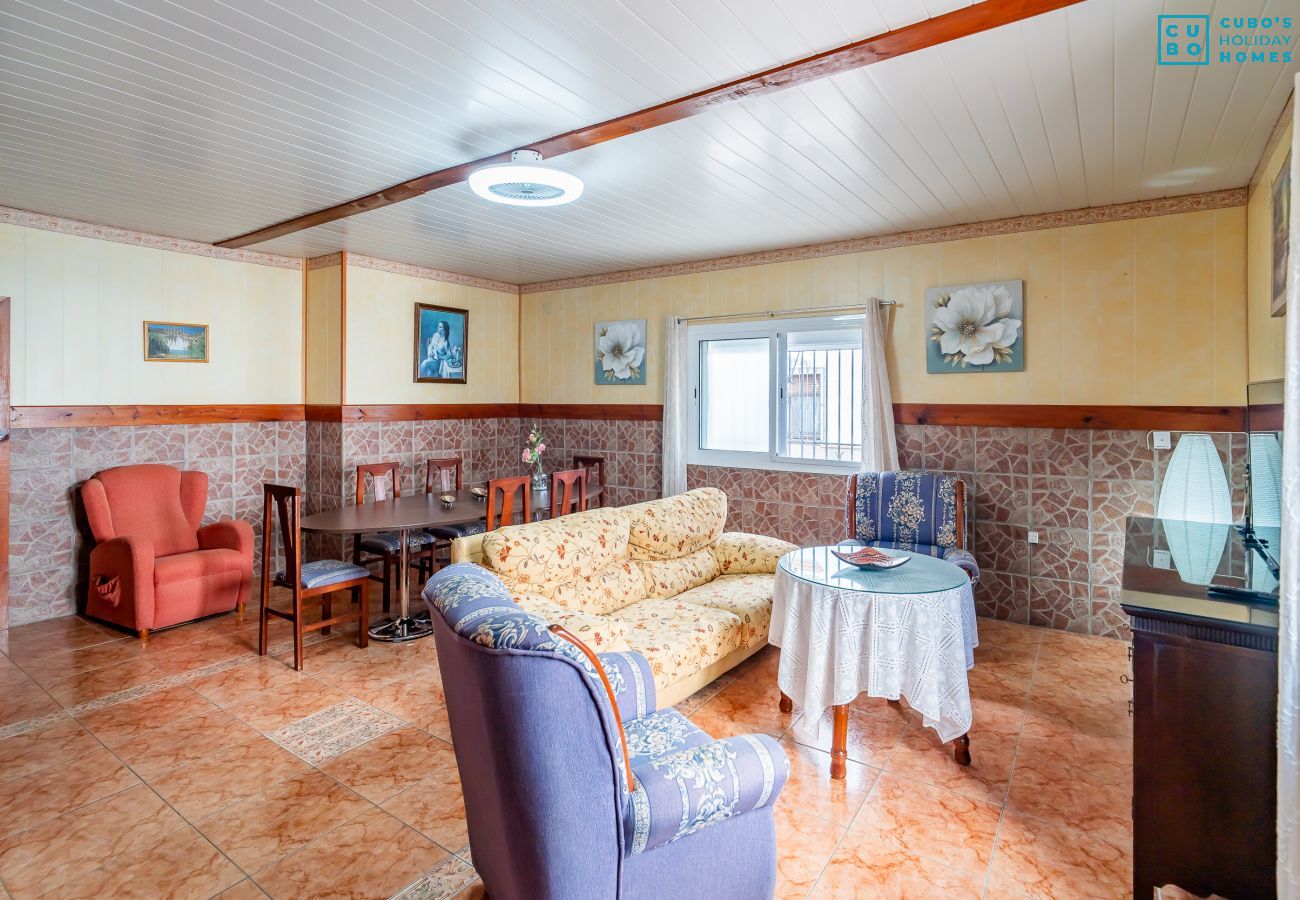 Casa en El Burgo - Cubo's El Postre House