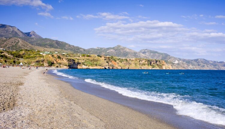 Playas Costa del Sol Málaga Carihuella Bill Bill Rada