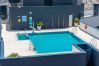 Apartment in Málaga - Cubo's Urban Sky Malaga Apartment West View 5