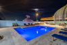 House in Málaga - Cubo's Casa San Francisco & Private Pool