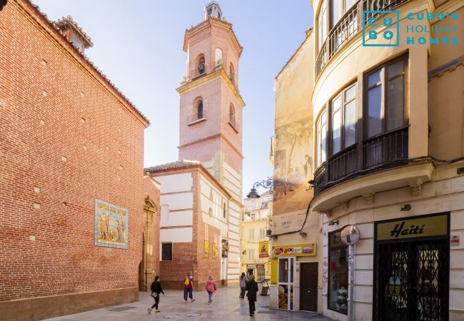 Apartment in Málaga - Cubo's Apartamento 33 Carreteria 3B Apartment in Málaga - Cubo's Apartamento 33 Carreteria 3B